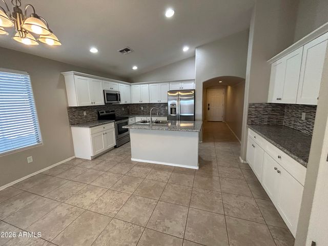 35407 N SHORTHORN Trail, San Tan Valley, AZ 85143