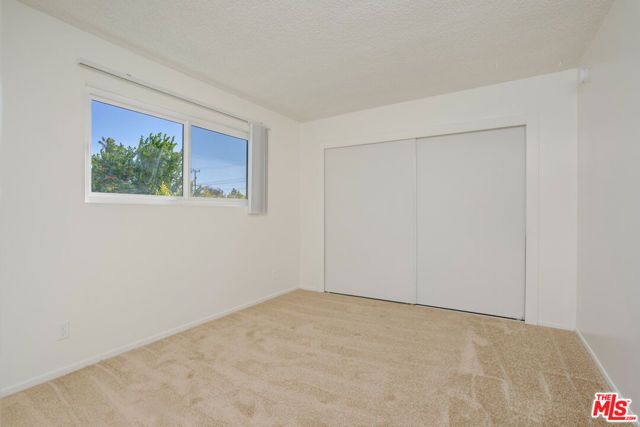 7000 Etiwanda Avenue, Reseda (los Angeles), CA 91335