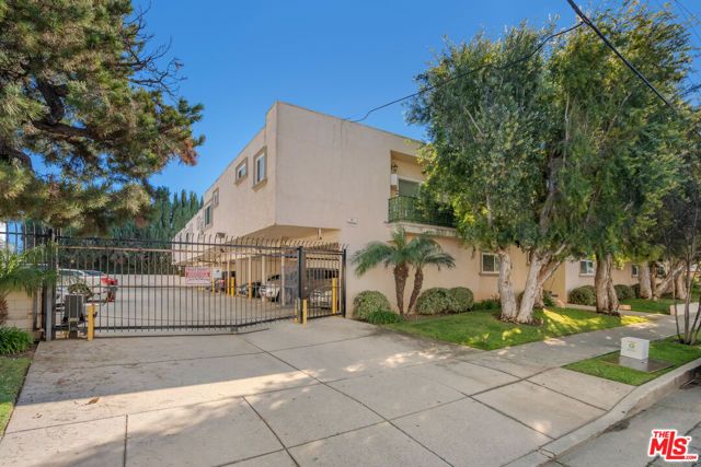 7000 Etiwanda Avenue, Reseda (los Angeles), CA 91335