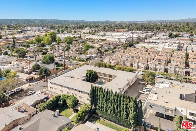 7000 Etiwanda Avenue, Reseda (los Angeles), CA 91335