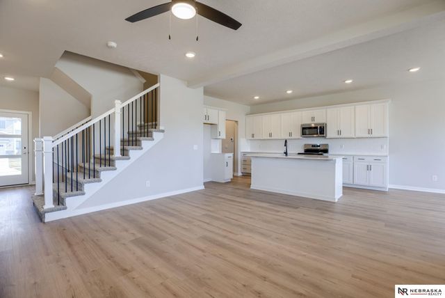 11260 Portage Drive, Papillion, NE 68046