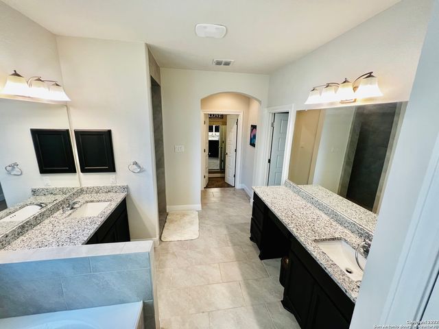 5834 BURRO STONE, San Antonio, TX 78253