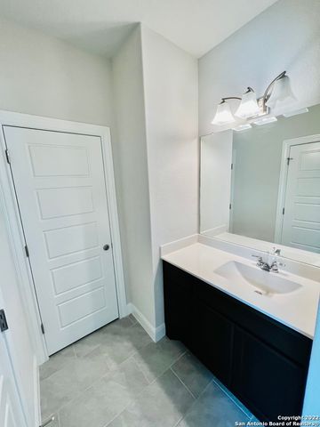 5834 BURRO STONE, San Antonio, TX 78253