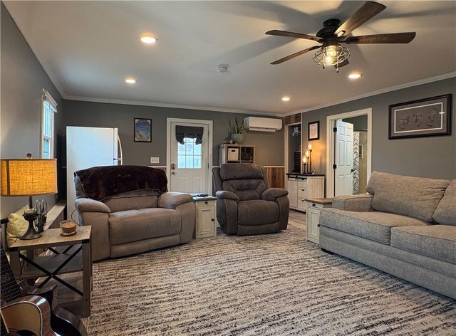 8 Westwood Drive, Harrison, AR 72601