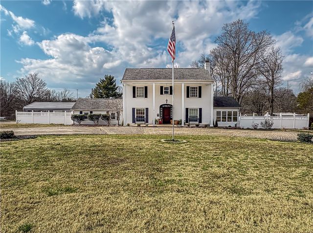 8 Westwood Drive, Harrison, AR 72601