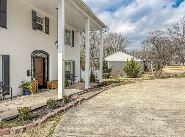 8 Westwood Drive, Harrison, AR 72601