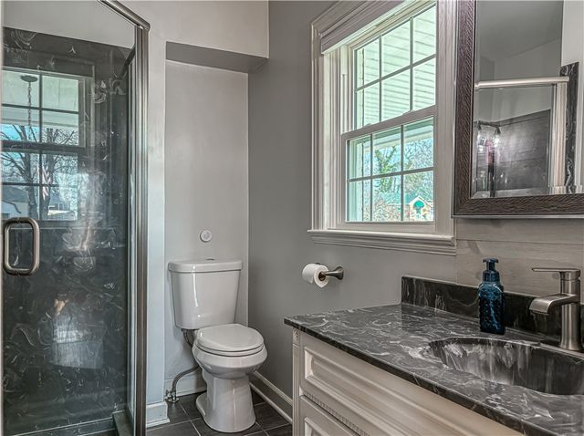 8 Westwood Drive, Harrison, AR 72601