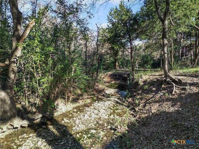 523 River Park Road, Mcgregor, TX 76657