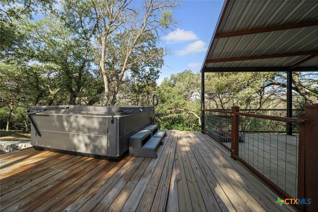 523 River Park Road, Mcgregor, TX 76657