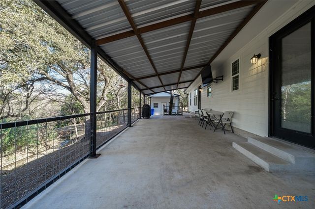 523 River Park Road, Mcgregor, TX 76657