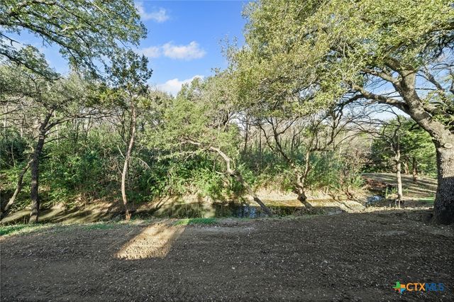 523 River Park Road, Mcgregor, TX 76657