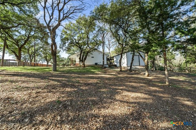 523 River Park Road, Mcgregor, TX 76657