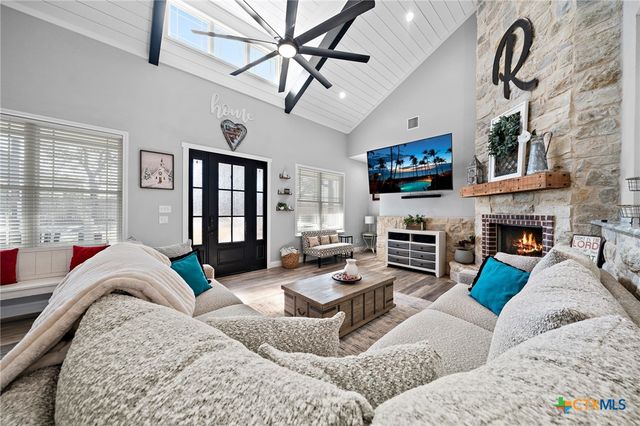 523 River Park Road, Mcgregor, TX 76657