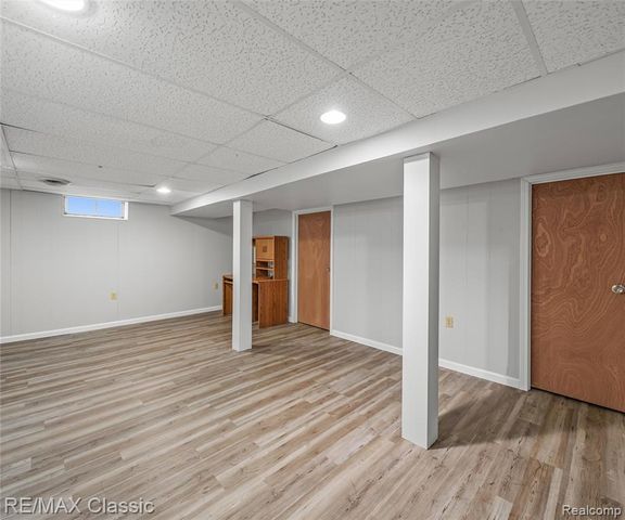 9951 Berwyn, Redford, MI 48239