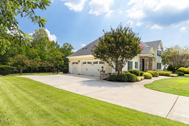 67 Rolling Woods Court, Pittsboro, NC 27312