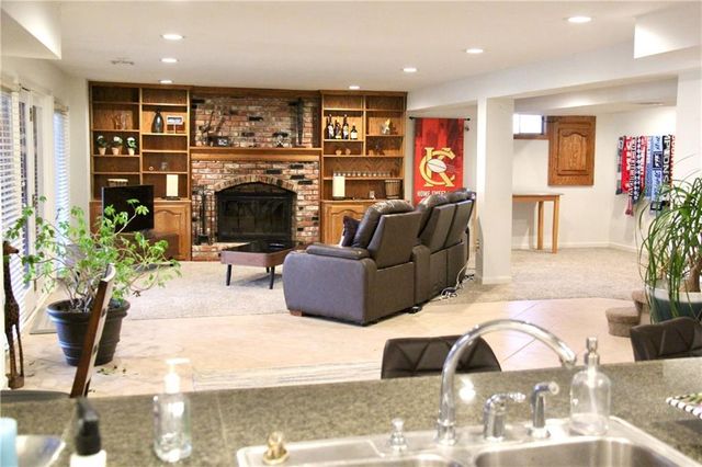 11505 Lowell Avenue, Overland Park, KS 66210