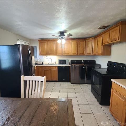 7606 Blackshear Drive, Dayton, OH 45424