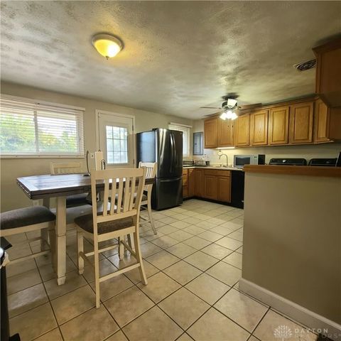 7606 Blackshear Drive, Dayton, OH 45424