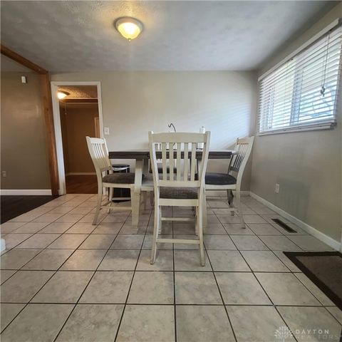 7606 Blackshear Drive, Dayton, OH 45424