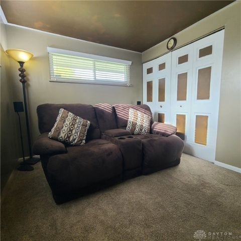 7606 Blackshear Drive, Dayton, OH 45424