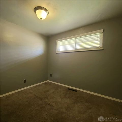 7606 Blackshear Drive, Dayton, OH 45424