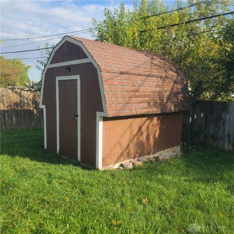 7606 Blackshear Drive, Dayton, OH 45424