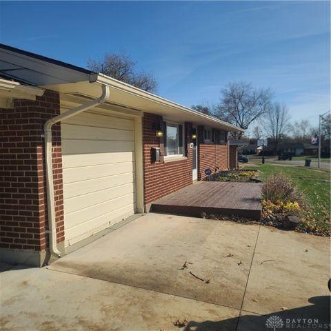 7606 Blackshear Drive, Dayton, OH 45424