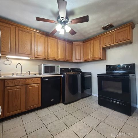 7606 Blackshear Drive, Dayton, OH 45424