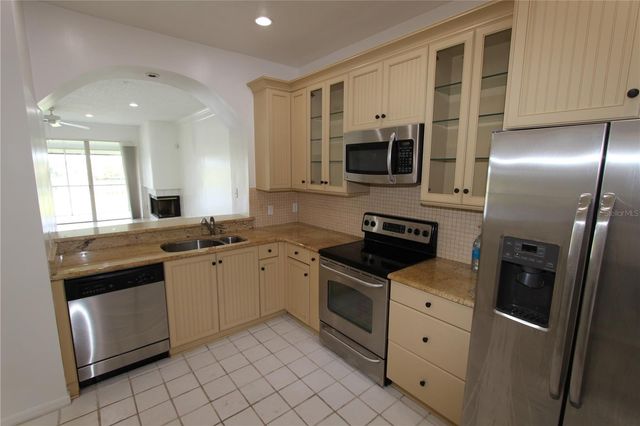 451 HAMPTONCREST CIRCLE 307, Lake Mary, FL 32746