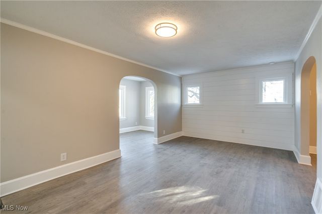 1835 Thornapple Avenue, Akron, OH 44301