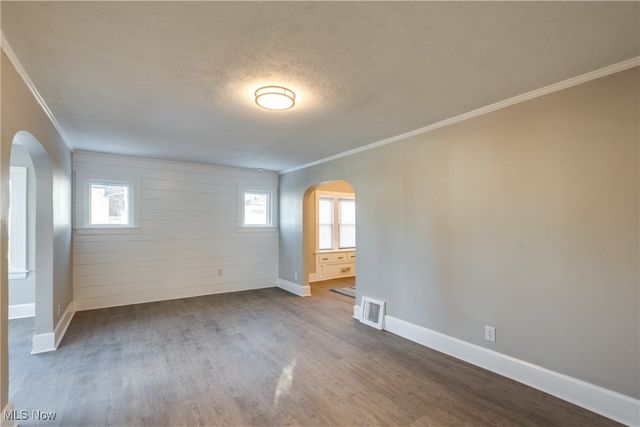 1835 Thornapple Avenue, Akron, OH 44301