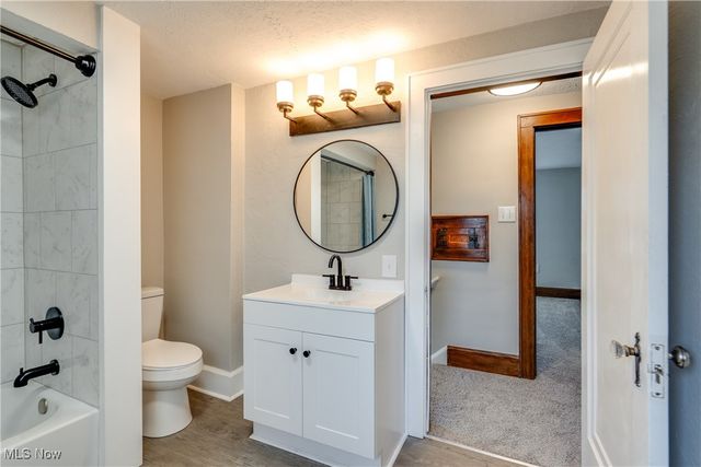 1835 Thornapple Avenue, Akron, OH 44301