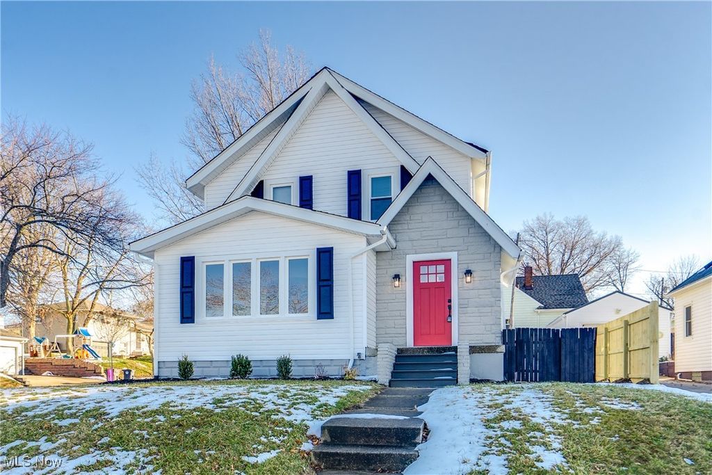 1835 Thornapple Avenue, Akron, OH 44301