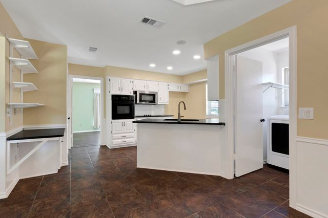 2207 Glen Forest Lane, Plano, TX 75023