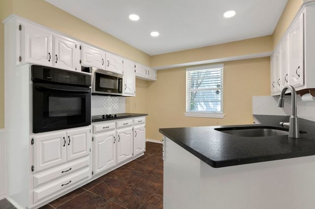 2207 Glen Forest Lane, Plano, TX 75023