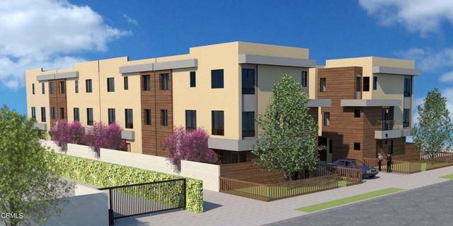 5808 Etiwanda Avenue, Los Angeles, CA 91356