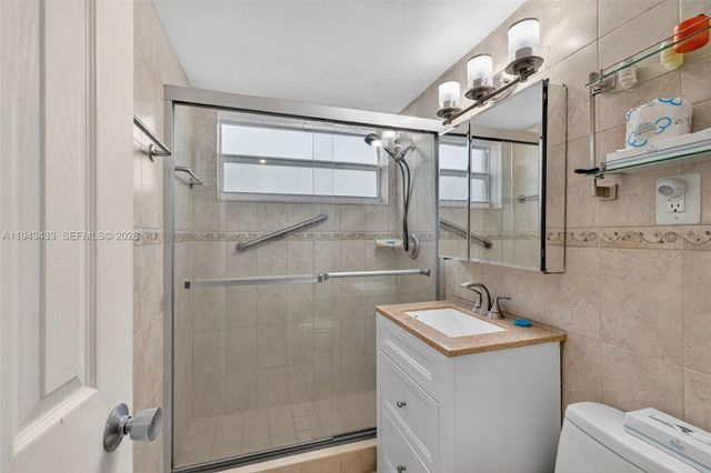 4520 El Mar Dr 12, Lauderdale By The Sea, FL 33308