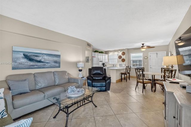 4520 El Mar Dr 12, Lauderdale By The Sea, FL 33308