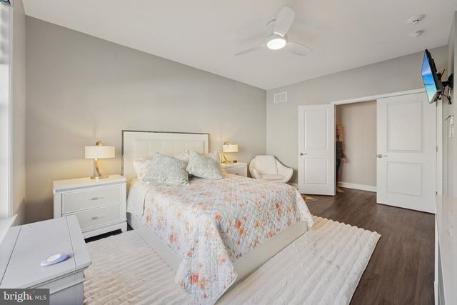 11 KRISTIAN DR, Sicklerville, NJ 08081