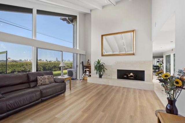 1151 Catalina Boulevard, San Diego, CA 92107