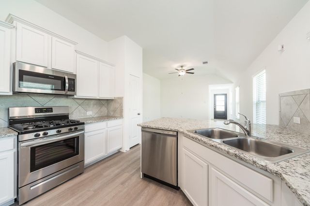 26006 Rosin Lake Lane, Richmond, TX 77406