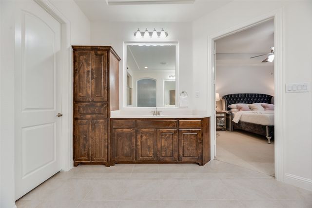 2408 Brisbane Lane, Plano, TX 75075