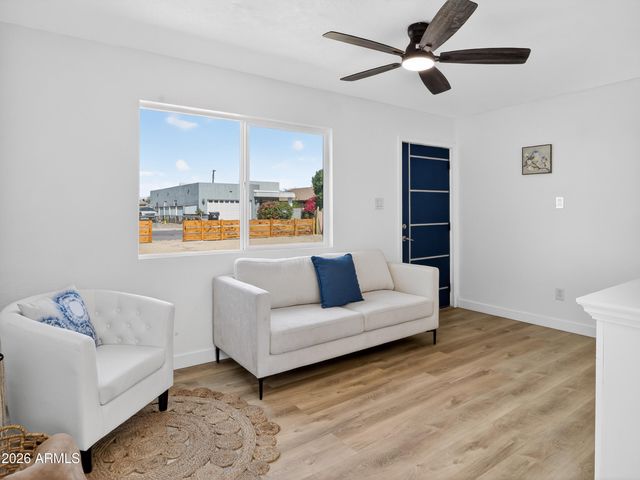 1341 W Apache Street, Phoenix, AZ 85007