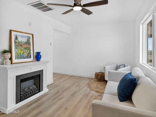 1341 W Apache Street, Phoenix, AZ 85007