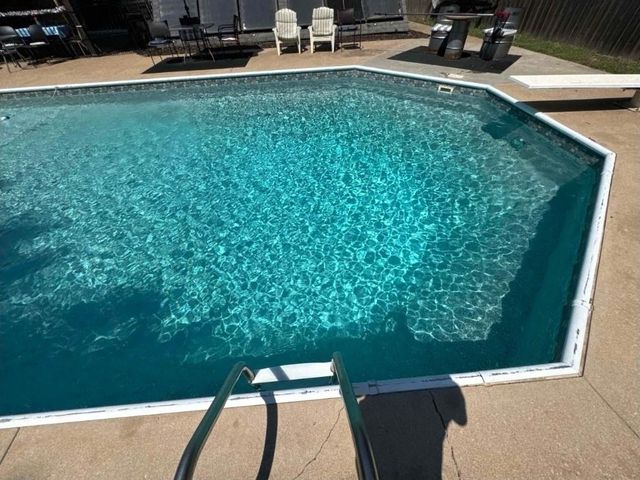 1401 E Carolyn St, Derby, KS 67037