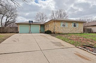 1401 E Carolyn St, Derby, KS 67037