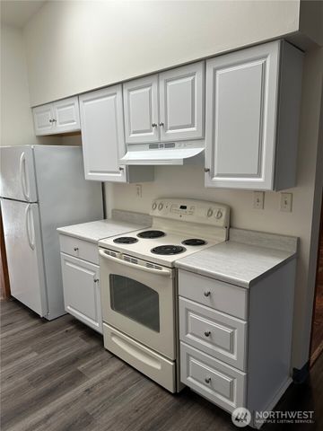 9020 McConnell Drive #A & #B, Moses Lake, WA 98837