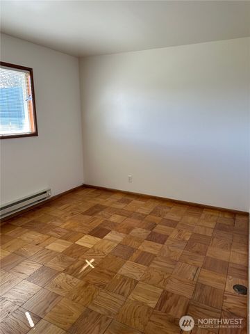 9020 McConnell Drive #A & #B, Moses Lake, WA 98837