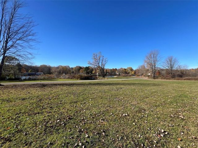 0000 PLYMOUTH Drive, Shenango, PA 16134