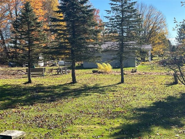 0000 PLYMOUTH Drive, Shenango, PA 16134